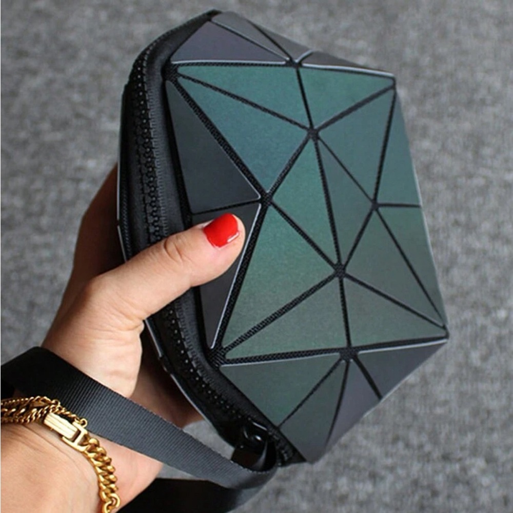 Large Capacity Cosmetics Case, NWT - Picture 3 of 5